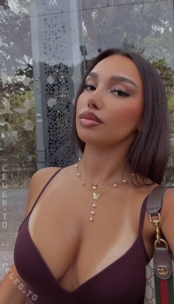 Full leaked Shakiravv private onlyfans photo