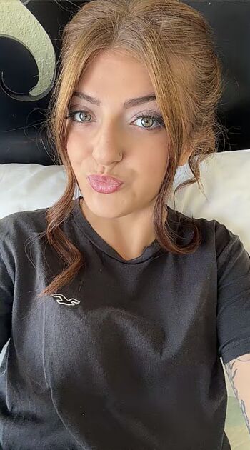 Full leaked Shaniamarie page private onlyfans photo