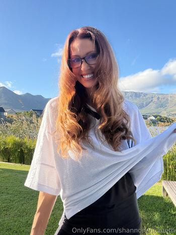 Shannon elizabeth leaked photo video viral