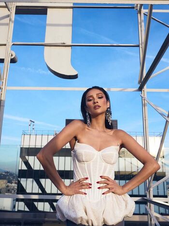Full leaked Shay mitchell page private onlyfans photo