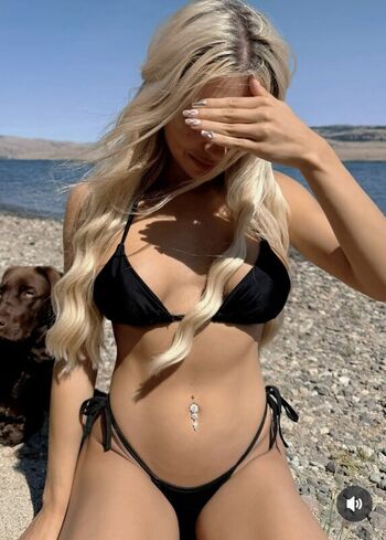 Full leaked Shaylachantelx private onlyfans photo