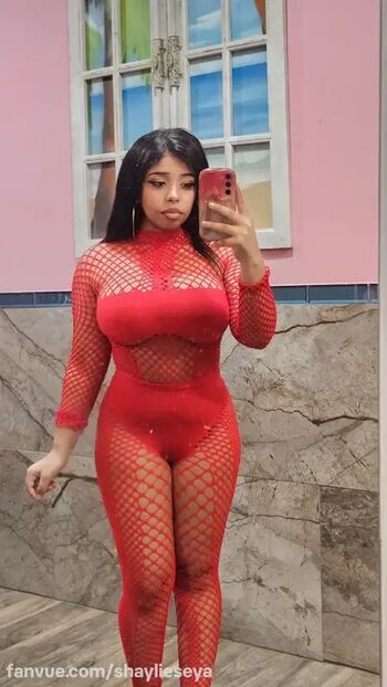 Full leaked Shaylieseya private onlyfans photo