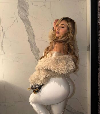 Full leaked Shelseeparlin private onlyfans photo