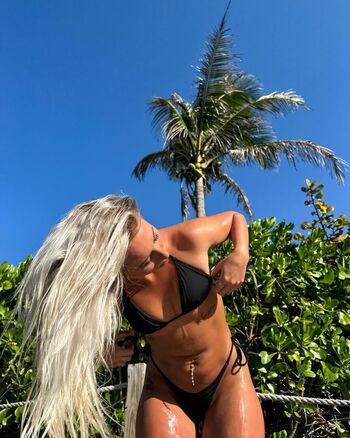 Full leaked Shenna brook private onlyfans photo