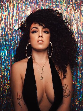 Full leaked Shera kerienski private onlyfans photo