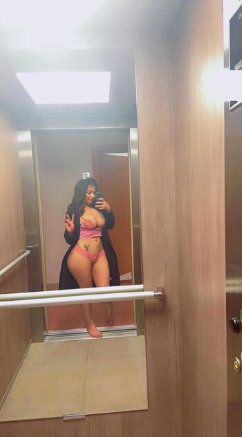 Full leaked Sherabza private onlyfans photo