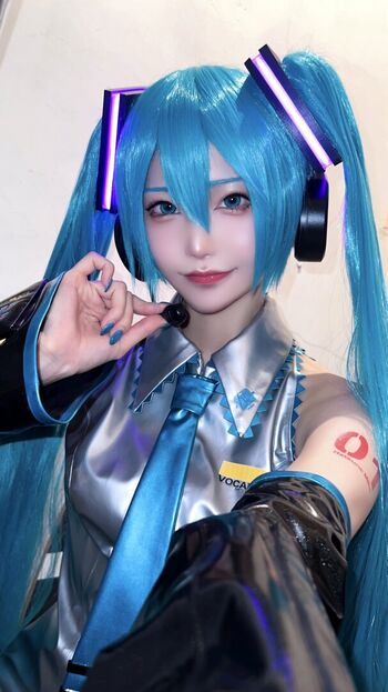 Full leaked Shirayuki private onlyfans photo