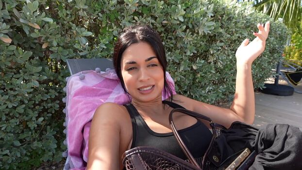 Full leaked Shirin azami page private onlyfans photo