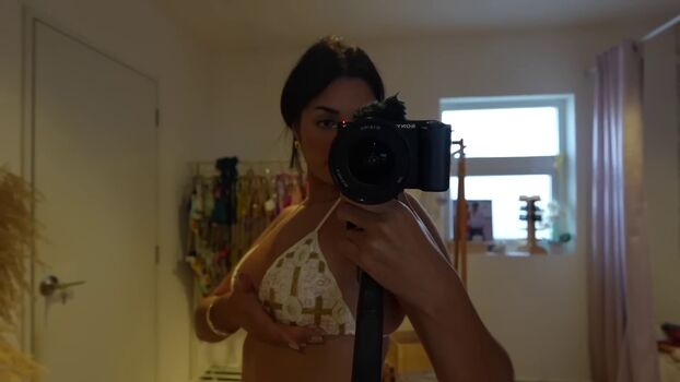 Full leaked Shirin azami private onlyfans photo
