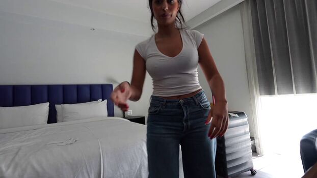 Full leaked Shirin azami page private onlyfans photo
