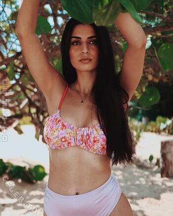 Full leaked Shirin azami page private onlyfans photo