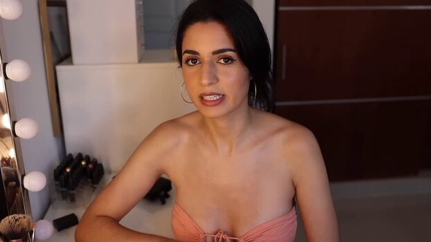 Full leaked Shirin azami private onlyfans photo