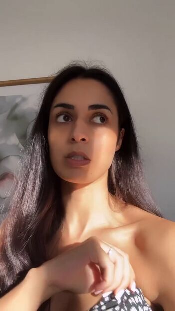 Full leaked Shirin azami private onlyfans photo