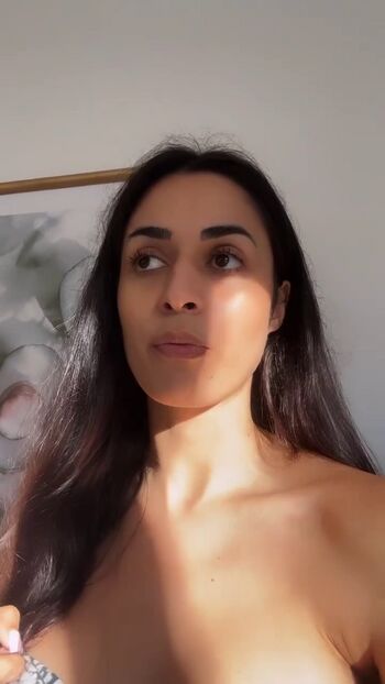 Full leaked Shirin azami private onlyfans photo