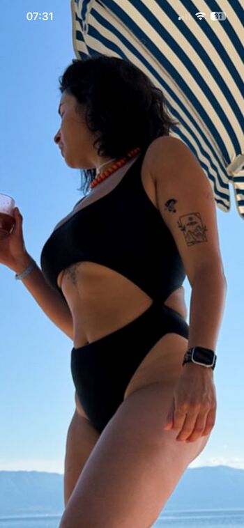 Full leaked Shirine boutella private onlyfans photo