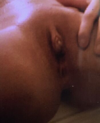 Full leaked Show your girlfriend page private onlyfans photo