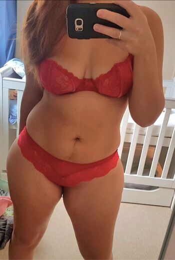 Full leaked Show your girlfriend page private onlyfans photo
