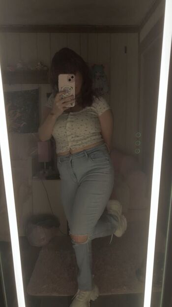 Full leaked Showyvt private onlyfans photo