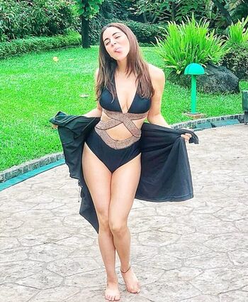 Full leaked Shraddha arya private onlyfans photo