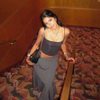 Full leaked Shriyavenkat private onlyfans photo
