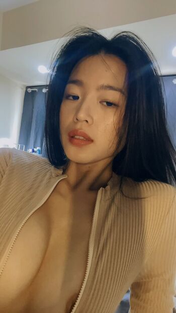 Full leaked Shuoyu li private onlyfans photo