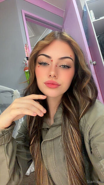 Full leaked Siamayll page private onlyfans photo