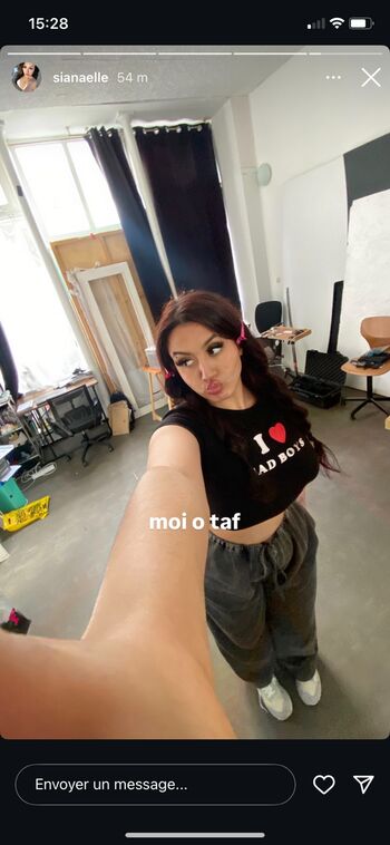 Full leaked Sianaelle private onlyfans photo