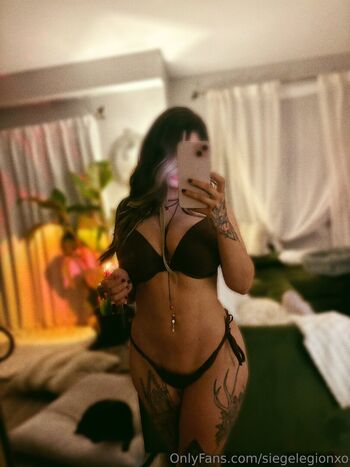 Full leaked Siege page private onlyfans photo