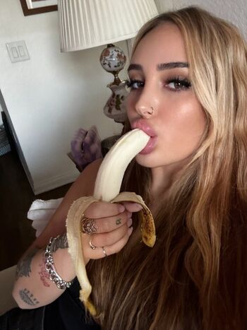 Full leaked Siennatayloroffical private onlyfans photo