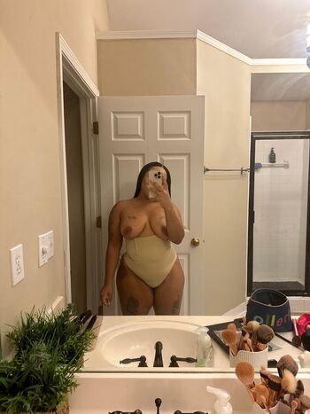 Full leaked Sierra houpe private onlyfans photo