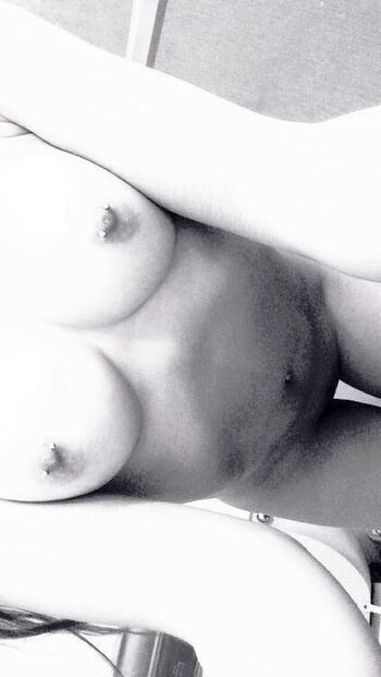 Full leaked Silencedhippie private onlyfans photo