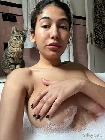 Full leaked Silkypapi page private onlyfans photo