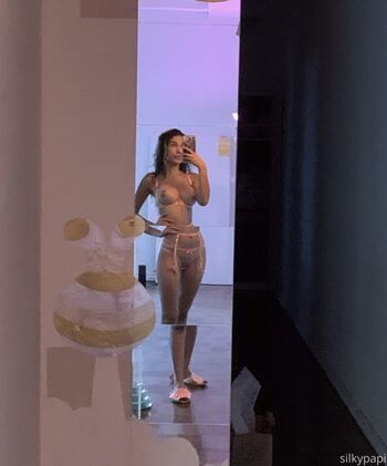 Full leaked Silkypapi page private onlyfans photo
