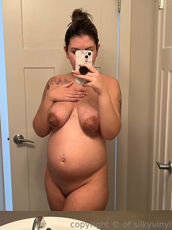 Full leaked Silkyvinyl page private onlyfans photo