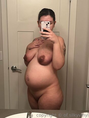 Full leaked Silkyvinyl page private onlyfans photo