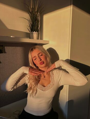 Full leaked Sillersisters private onlyfans photo