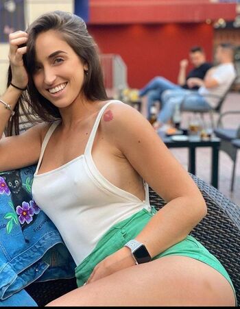 Silvia Dos Uno