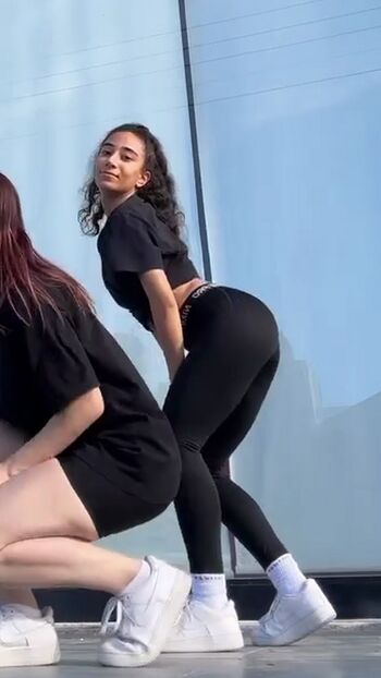 Full leaked Simayatamturk private onlyfans photo