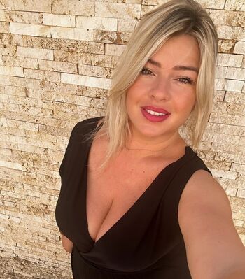 Full leaked Simona romano private onlyfans photo