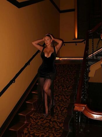 Full leaked Simonaaaab page private onlyfans photo