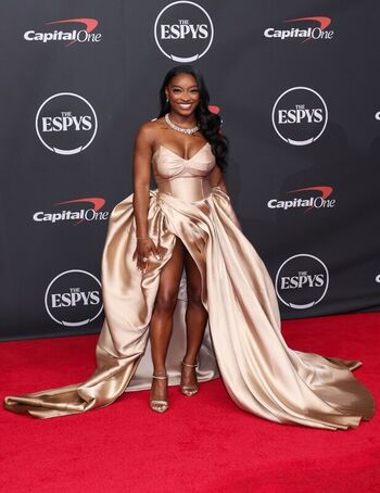 Full leaked Simone biles page private onlyfans photo