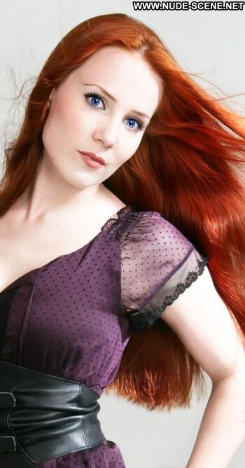 Simone Simons