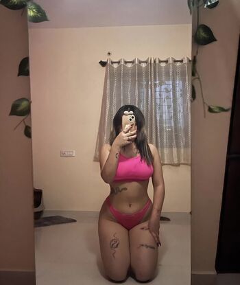 Full leaked Simranyonzon private onlyfans photo