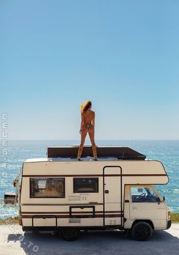 Full leaked Sina luxor page private onlyfans photo