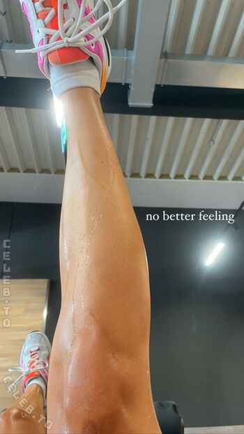 Full leaked Sinaue private onlyfans photo