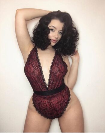 Full leaked Sinderella rockafella private onlyfans photo