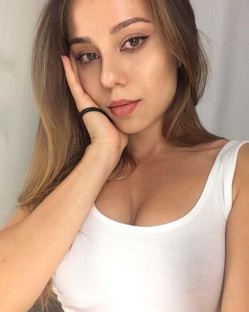 Full leaked Sinemzgr private onlyfans photo