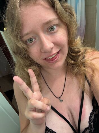 Full leaked Sinesta private onlyfans photo