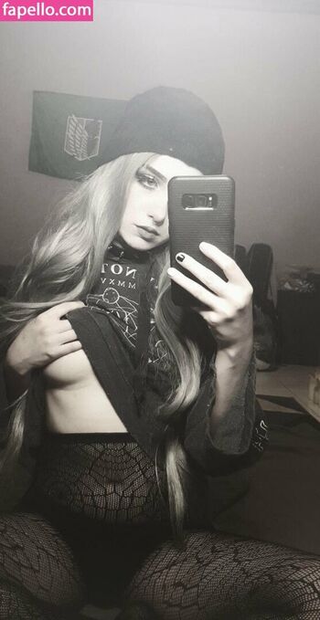 Full leaked Sinistermisa private onlyfans photo