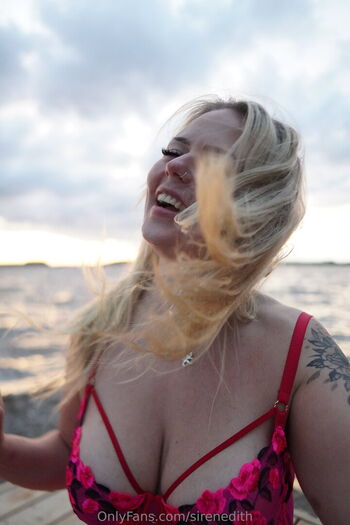 sirenedith